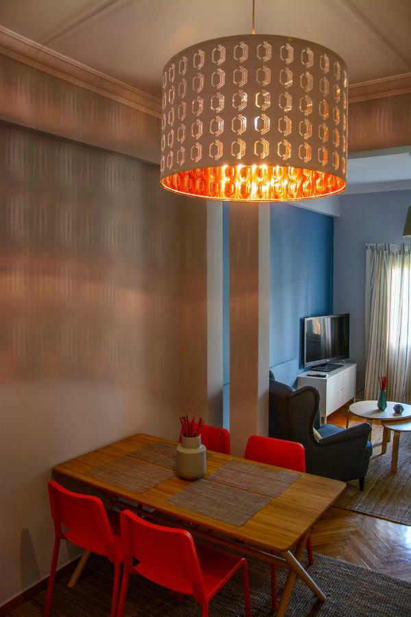 Fully Renovated And Relaxing Apartment Atenas Exterior foto